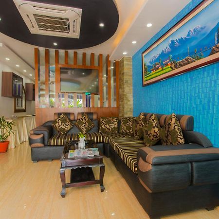 Hotel Lakeside Pvt. Ltd. Pokhara Exteriör bild