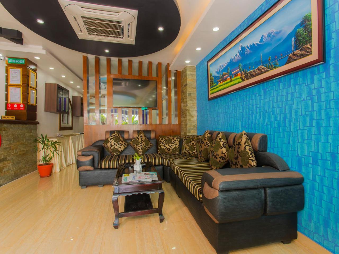 Hotel Lakeside Pvt. Ltd. Pokhara Exteriör bild