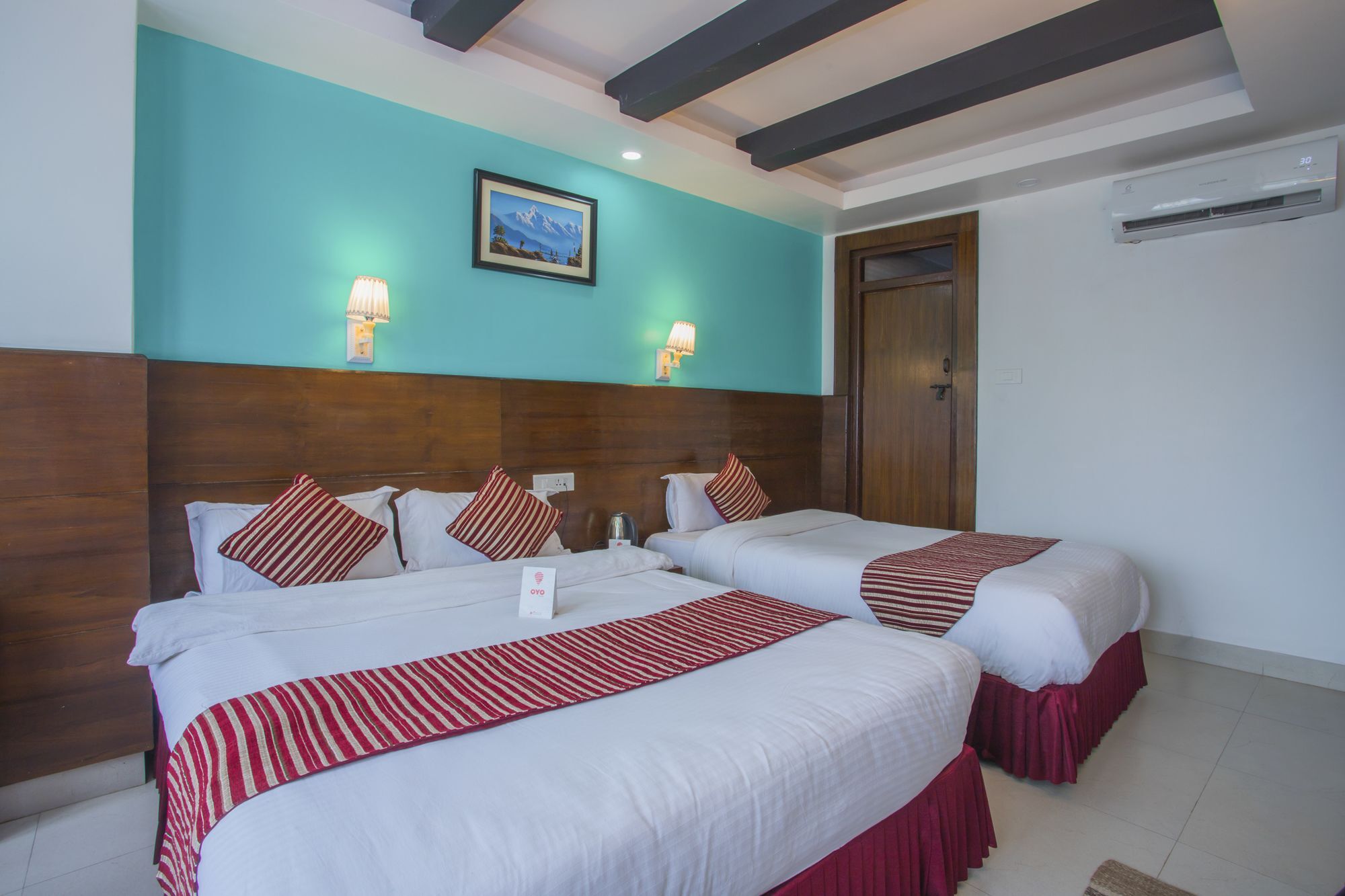 Hotel Lakeside Pvt. Ltd. Pokhara Exteriör bild